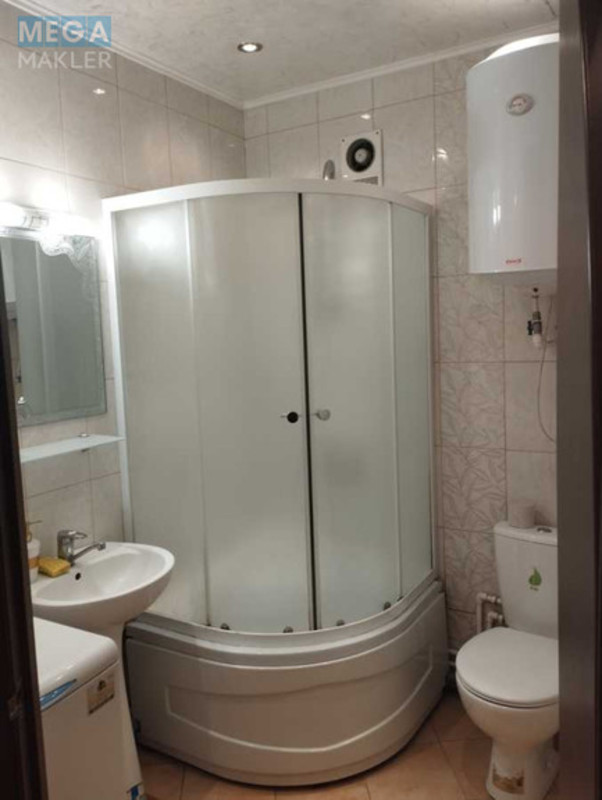 Оренда 1 кімнатної квартири, <a class="location-link" href="/odessa/" title="Недвижимость Одеса">Одеса</a>, <a class="location-link" href="/odessa/primorskij/" title="Недвижимость Приморський район">Приморський р-н</a>, Дерибасовская, 9 (изображение 3)