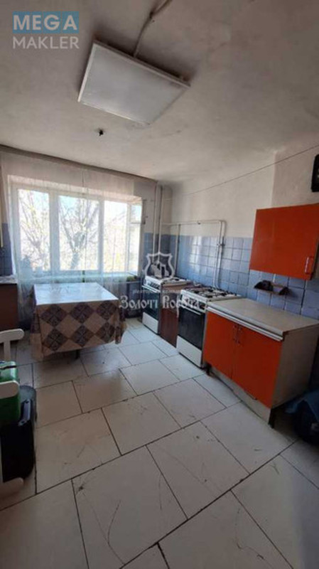 Продаж 1 кімнатної квартири (23,5/10/5), 3 пов. 5 пов. будинку, <a class="location-link" href="/kiev/" title="Недвижимость Київ">Київ</a>, <a class="location-link" href="/kiev/solomenskij/" title="Недвижимость Солом'янський район">Солом'янський р-н</a>, Олекси Тихого вул., 91а (изображение 3)