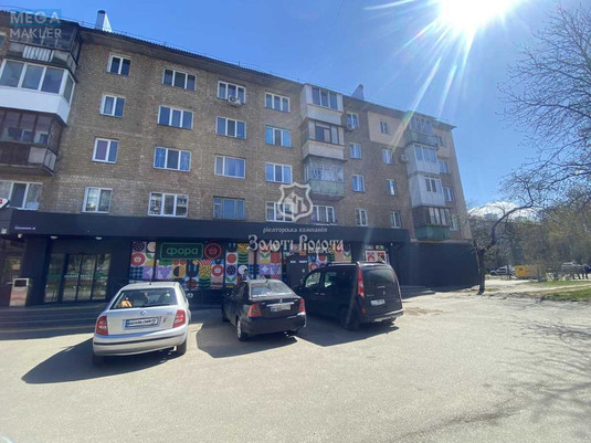 Продаж 1 кімнатної квартири (28,5/14,8/6,6), 4 пов. 5 пов. будинку, <a class="location-link" href="/kiev/" title="Недвижимость Київ">Київ</a>, <a class="location-link" href="/kiev/podolskij/" title="Недвижимость Подільський район">Подільський р-н</a>, Світлицького вул., 23 (изображение 7)