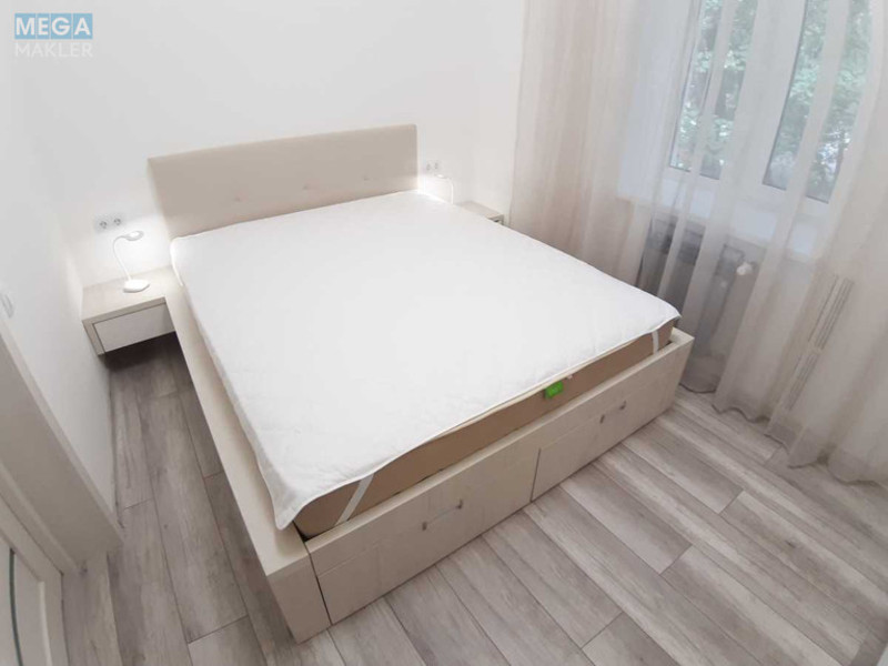 Оренда 2 кімнатної квартири, <a class="location-link" href="/kiev/" title="Недвижимость Київ">Київ</a>, <a class="location-link" href="/kiev/shevchenkovskij/" title="Недвижимость Шевченківський район">Шевченківський р-н</a>, Пирогова ул., 10Г (изображение 10)