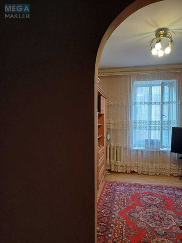 Продаж 5 кімнатної квартири (17/?/?), 2 пов. 3 пов. будинку, <a class="location-link" href="/odessa/" title="Недвижимость Одеса">Одеса</a>, <a class="location-link" href="/odessa/primorskij/" title="Недвижимость Приморський район">Приморський р-н</a>, СофиевскаяКонная (изображение 4)