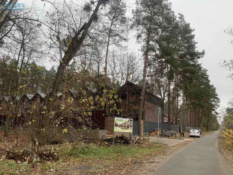 Продаж дома, 3&nbsp;поверху, 179&nbsp;кв.м, 5&nbsp;кімнат, ділянка 1&nbsp;сотка, <a class="location-link" href="/kiev/" title="Недвижимость Київ">Київ</a>, <a class="location-link" href="/kiev/obolonskij/" title="Недвижимость Оболонський район">Оболонський р-н</a>, Лісна вул., 81а (изображение 16)