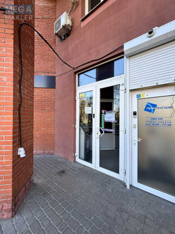 Оренда окремої будівлі/побудови, 132&nbsp;кв.м, <a class="location-link" href="/kiev/" title="Недвижимость Київ">Київ</a>, <a class="location-link" href="/kiev/svyatoshinskij/" title="Недвижимость Святошинський район">Святошинський р-н</a>, Академіка Палладіна просп. (изображение 6)