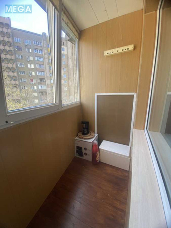 Продаж 1 кімнатної квартири (34,7/16,5/8), 5 пов. 16 пов. будинку, <a class="location-link" href="/kiev/" title="Недвижимость Київ">Київ</a>, <a class="location-link" href="/kiev/podolskij/" title="Недвижимость Подільський район">Подільський р-н</a>, Георгія Гонгадзе просп., 20ж (изображение 5)