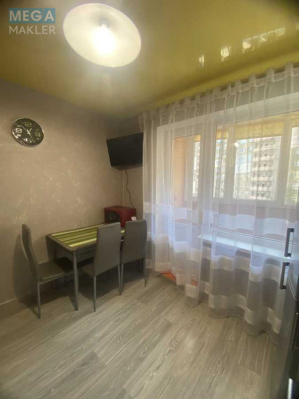 Продаж 1 кімнатної квартири (34,7/16,5/8), 5 пов. 16 пов. будинку, <a class="location-link" href="/kiev/" title="Недвижимость Київ">Київ</a>, <a class="location-link" href="/kiev/podolskij/" title="Недвижимость Подільський район">Подільський р-н</a>, Георгія Гонгадзе просп., 20ж (изображение 10)