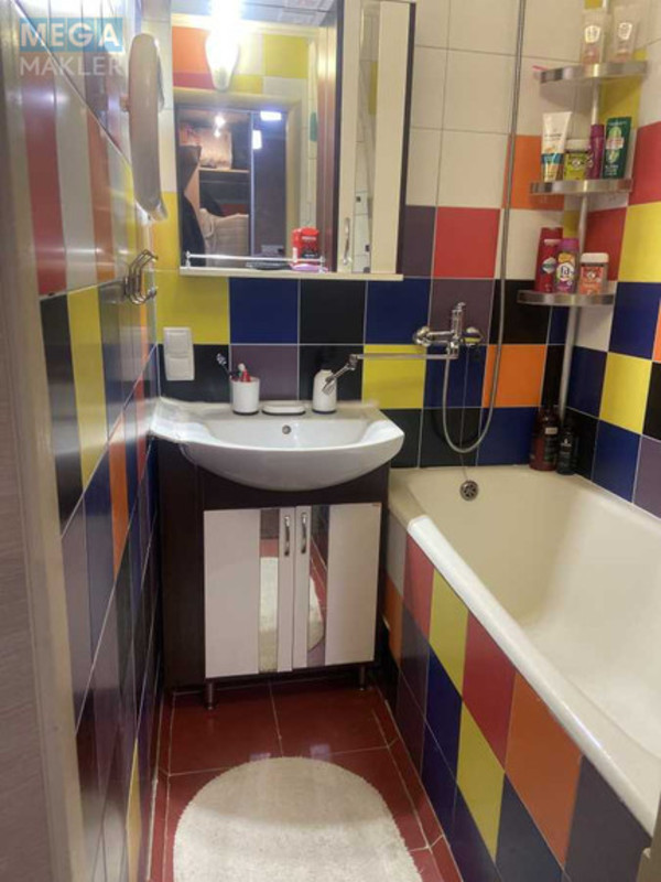 Продаж 1 кімнатної квартири (34,7/16,5/8), 5 пов. 16 пов. будинку, <a class="location-link" href="/kiev/" title="Недвижимость Київ">Київ</a>, <a class="location-link" href="/kiev/podolskij/" title="Недвижимость Подільський район">Подільський р-н</a>, Георгія Гонгадзе просп., 20ж (изображение 11)