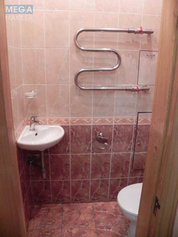 Оренда 3 кімнатної квартири, <a class="location-link" href="/kiev/" title="Недвижимость Київ">Київ</a>, <a class="location-link" href="/kiev/obolonskij/" title="Недвижимость Оболонський район">Оболонський р-н</a>, Героев Сталинграда просп., 24 (изображение 3)