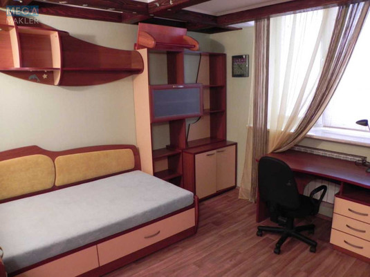 Оренда 3 кімнатної квартири, <a class="location-link" href="/kiev/" title="Недвижимость Київ">Київ</a>, <a class="location-link" href="/kiev/obolonskij/" title="Недвижимость Оболонський район">Оболонський р-н</a>, Героев Сталинграда просп., 24 (изображение 4)