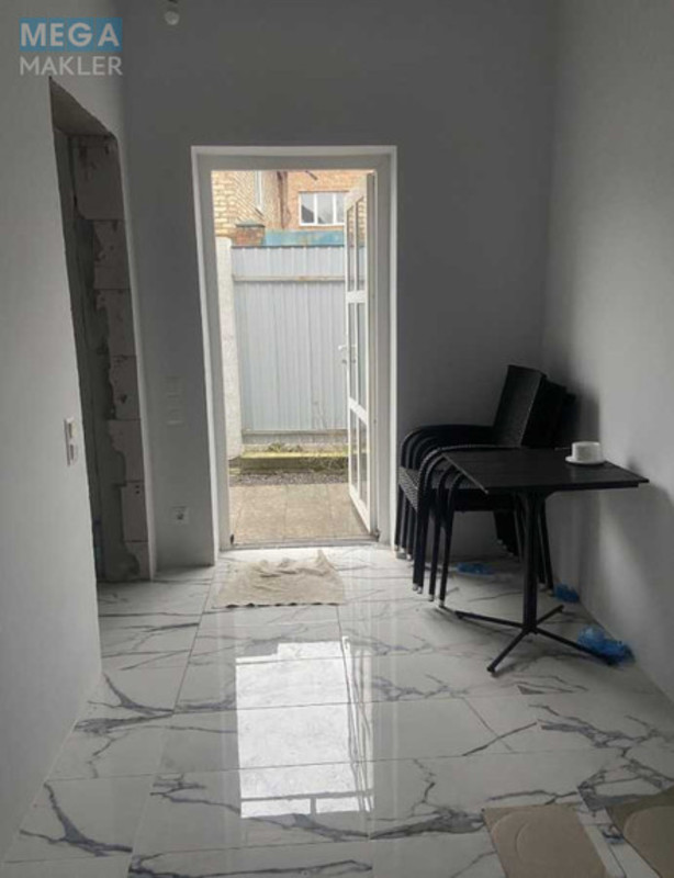 Продаж дома, 1&nbsp; поверх, 137,40&nbsp;кв.м, 5&nbsp;кімнат, ділянка 7&nbsp;соток, <a class="location-link" href="/kiev/" title="Недвижимость Київ">Київ</a>, <a class="location-link" href="/kiev/svyatoshinskij/" title="Недвижимость Святошинський район">Святошинський р-н</a>, 11-а Садова вул., 43 (изображение 12)