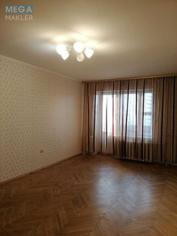 Оренда 3 кімнатної квартири, <a class="location-link" href="/kiev/" title="Недвижимость Київ">Київ</a>, <a class="location-link" href="/kiev/goloseevskij/" title="Недвижимость Голосіївський район">Голосіївський р-н</a>, Голосеевский просп., 15 (изображение 4)