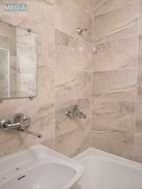 Оренда 3 кімнатної квартири, <a class="location-link" href="/kiev/" title="Недвижимость Київ">Київ</a>, <a class="location-link" href="/kiev/goloseevskij/" title="Недвижимость Голосіївський район">Голосіївський р-н</a>, Голосеевский просп., 15 (изображение 12)