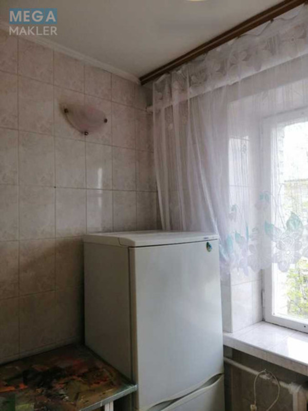 Оренда 2 кімнатної квартири, <a class="location-link" href="/kiev/" title="Недвижимость Київ">Київ</a>, <a class="location-link" href="/kiev/shevchenkovskij/" title="Недвижимость Шевченківський район">Шевченківський р-н</a>, Ружинская ул., 8 (изображение 10)