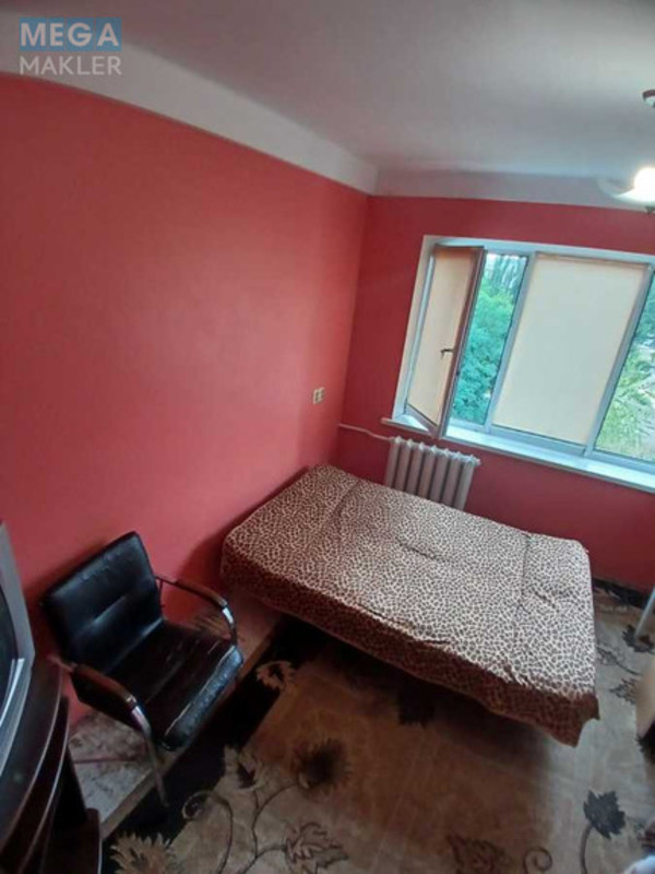 Оренда кімнати (підселення), <a class="location-link" href="/kiev/" title="Недвижимость Київ">Київ</a>, <a class="location-link" href="/kiev/dneprovskij/" title="Недвижимость Дніпровський район">Дніпровський р-н</a>, Юності вул., 9 (изображение 3)