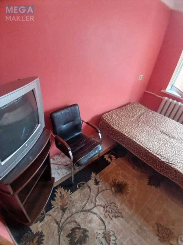Оренда кімнати (підселення), <a class="location-link" href="/kiev/" title="Недвижимость Київ">Київ</a>, <a class="location-link" href="/kiev/dneprovskij/" title="Недвижимость Дніпровський район">Дніпровський р-н</a>, Юності вул., 9 (изображение 5)