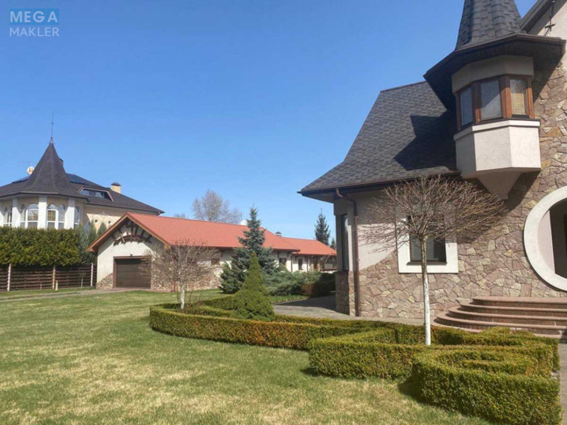 Продаж дома, 2&nbsp;поверху, 265&nbsp;кв.м, 5&nbsp;кімнат, ділянка 40&nbsp;соток, <a class="location-link" href="/kiev/" title="Недвижимость Київ">Київ</a>, <a class="location-link" href="/kiev/darnickij/" title="Недвижимость Дарницький район">Дарницький р-н</a>, Центральна вул. (изображение 14)