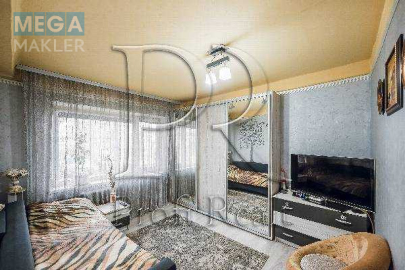 Продаж 2 кімнатної квартири (45/30/7), 1 пов. 5 пов. будинку, <a class="location-link" href="/kiev/" title="Недвижимость Київ">Київ</a>, <a class="location-link" href="/kiev/shevchenkovskij/" title="Недвижимость Шевченківський район">Шевченківський р-н</a>, Турчина Ігоря вулиця, 12Г (изображение 8)