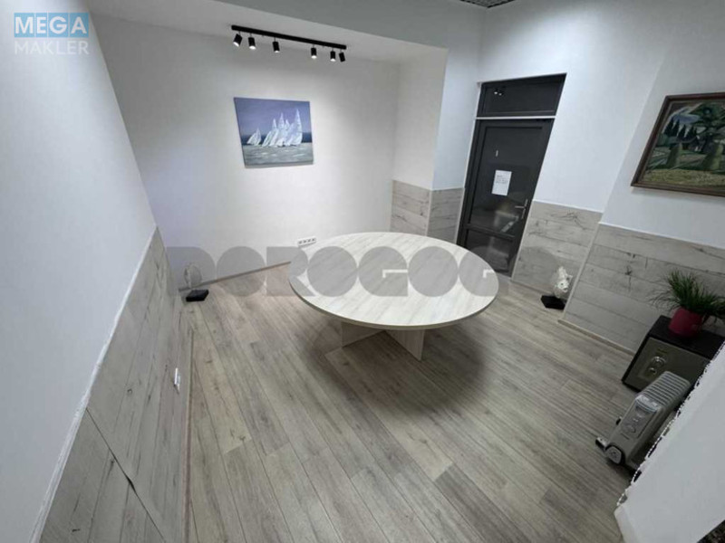 Оренда комерційної нерухомості, 80&nbsp;кв.м, под офис, <a class="location-link" href="/kiev/" title="Недвижимость Київ">Київ</a>, <a class="location-link" href="/kiev/pecherskij/" title="Недвижимость Печерський район">Печерський р-н</a>, Євгена Коновальця вул., 36-Д (изображение 3)