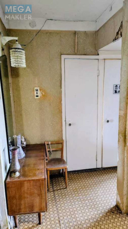 Продаж 1 кімнатної квартири (35/16/8), 4 пов. 16 пов. будинку, <a class="location-link" href="/kiev/" title="Недвижимость Київ">Київ</a>, <a class="location-link" href="/kiev/dneprovskij/" title="Недвижимость Дніпровський район">Дніпровський р-н</a>, Павла Тичини просп., 20 (изображение 6)