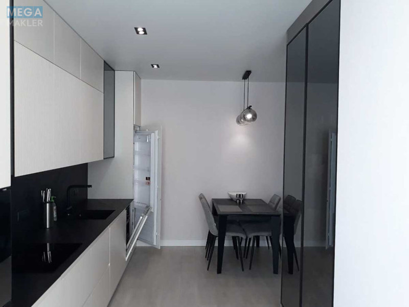 Продаж 4 кімнатної квартири (142/80/30), 9 пов. 10 пов. будинку, <a class="location-link" href="/kiev/" title="Недвижимость Київ">Київ</a>, <a class="location-link" href="/kiev/goloseevskij/" title="Недвижимость Голосіївський район">Голосіївський р-н</a>, Метрологическая ул., 15а (изображение 3)