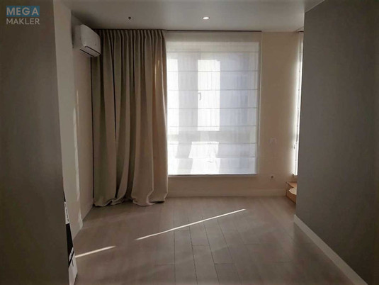 Продаж 4 кімнатної квартири (142/80/30), 9 пов. 10 пов. будинку, <a class="location-link" href="/kiev/" title="Недвижимость Київ">Київ</a>, <a class="location-link" href="/kiev/goloseevskij/" title="Недвижимость Голосіївський район">Голосіївський р-н</a>, Метрологическая ул., 15а (изображение 12)