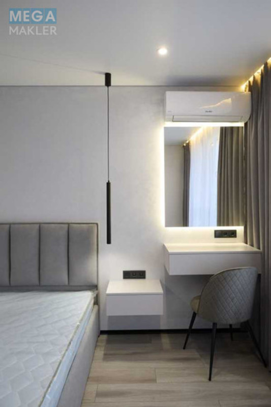 Продаж 1 кімнатної квартири (53/17/17), 21 пов. 23 пов. будинку, <a class="location-link" href="/kiev/" title="Недвижимость Київ">Київ</a>, <a class="location-link" href="/kiev/goloseevskij/" title="Недвижимость Голосіївський район">Голосіївський р-н</a>, Михайла Максимовича вул., 32А (изображение 9)