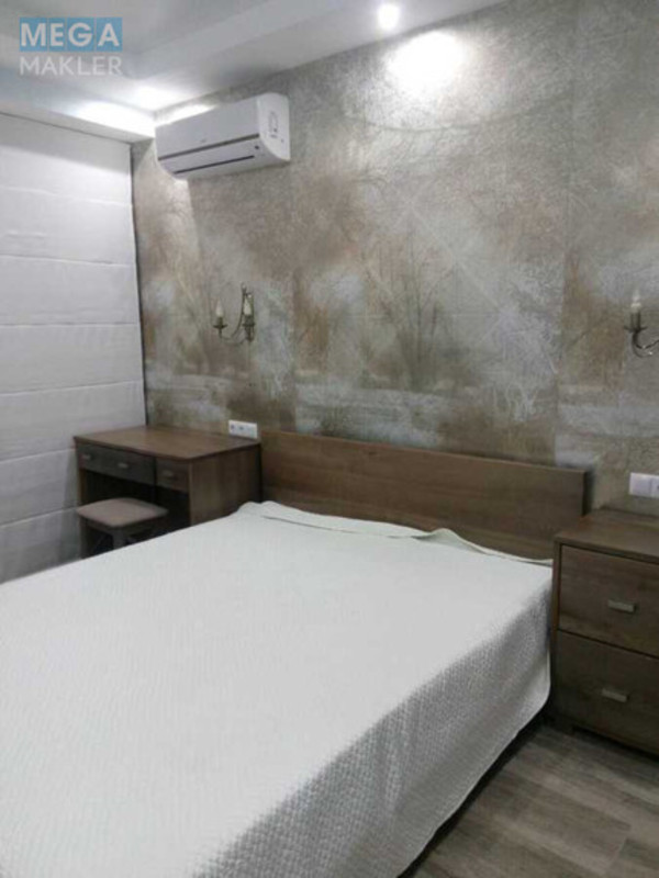 Оренда 2 кімнатної квартири, <a class="location-link" href="/kiev/" title="Недвижимость Київ">Київ</a>, <a class="location-link" href="/kiev/darnickij/" title="Недвижимость Дарницький район">Дарницький р-н</a>, Заречная ул., 1Г (изображение 8)