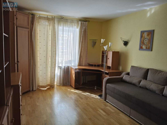 Оренда 3 кімнатної квартири, <a class="location-link" href="/kiev/" title="Недвижимость Київ">Київ</a>, <a class="location-link" href="/kiev/solomenskij/" title="Недвижимость Солом'янський район">Солом'янський р-н</a>, Вузівська вул., 5 (изображение 17)