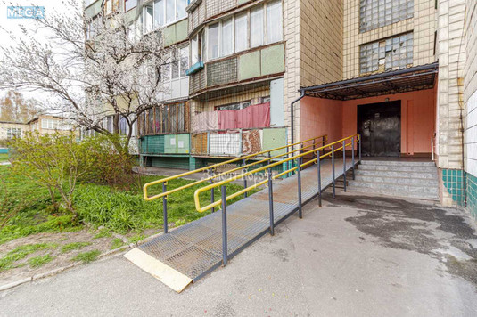 Продаж 1 кімнатної квартири (24,1/12/3,5), 1 пов. 9 пов. будинку, <a class="location-link" href="/kiev/" title="Недвижимость Київ">Київ</a>, <a class="location-link" href="/kiev/dneprovskij/" title="Недвижимость Дніпровський район">Дніпровський р-н</a>, Сулеймана Стальського вул., 8б (изображение 17)