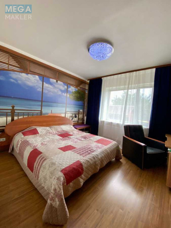 Продаж дома, 3&nbsp;поверху, 322&nbsp;кв.м, 6&nbsp;кімнат, ділянка 6&nbsp;соток, <a class="location-link" href="/borispol/" title="Недвижимость Бориспіль">Бориспіль</a>, Братуся (изображение 15)