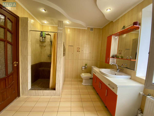 Продаж дома, 3&nbsp;поверху, 322&nbsp;кв.м, 6&nbsp;кімнат, ділянка 6&nbsp;соток, <a class="location-link" href="/borispol/" title="Недвижимость Бориспіль">Бориспіль</a>, Братуся (изображение 18)