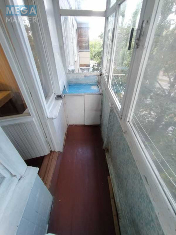 Продаж 2 кімнатної квартири (45/30/6), 4 пов. 5 пов. будинку, <a class="location-link" href="/kiev/" title="Недвижимость Київ">Київ</a>, <a class="location-link" href="/kiev/svyatoshinskij/" title="Недвижимость Святошинський район">Святошинський р-н</a>, Академіка Туполєва вул., 17 (изображение 4)