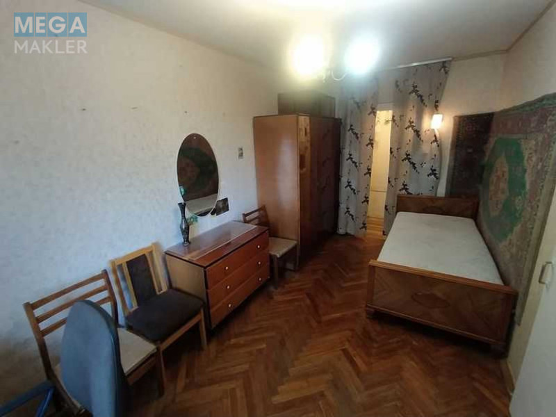 Продаж 2 кімнатної квартири (45/30/6), 4 пов. 5 пов. будинку, <a class="location-link" href="/kiev/" title="Недвижимость Київ">Київ</a>, <a class="location-link" href="/kiev/svyatoshinskij/" title="Недвижимость Святошинський район">Святошинський р-н</a>, Академіка Туполєва вул., 17 (изображение 7)