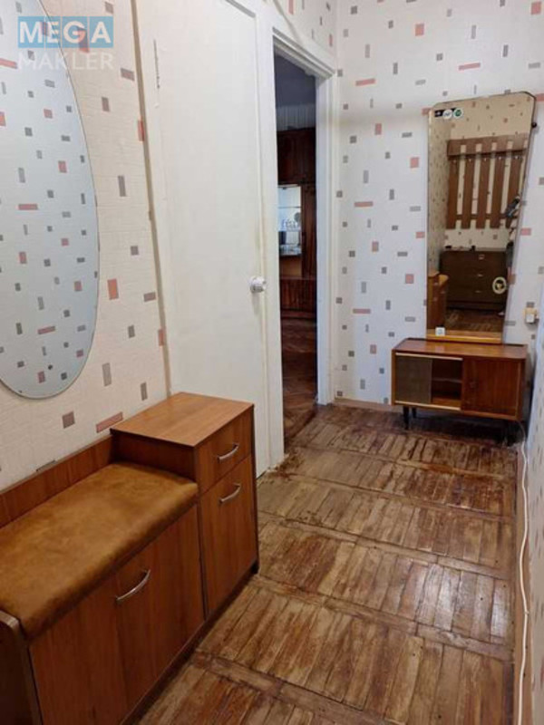 Продаж 2 кімнатної квартири (45/30/6), 4 пов. 5 пов. будинку, <a class="location-link" href="/kiev/" title="Недвижимость Київ">Київ</a>, <a class="location-link" href="/kiev/svyatoshinskij/" title="Недвижимость Святошинський район">Святошинський р-н</a>, Академіка Туполєва вул., 17 (изображение 11)