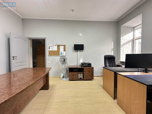 Оренда комерційної нерухомості, 70&nbsp;кв.м, под офис, <a class="location-link" href="/kiev/" title="Недвижимость Київ">Київ</a>, <a class="location-link" href="/kiev/shevchenkovskij/" title="Недвижимость Шевченківський район">Шевченківський р-н</a>, Костельная ул., 10 (изображение 12)