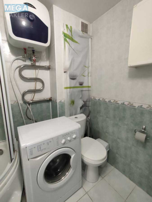 Оренда 3 кімнатної квартири, <a class="location-link" href="/kiev/" title="Недвижимость Київ">Київ</a>, <a class="location-link" href="/kiev/svyatoshinskij/" title="Недвижимость Святошинський район">Святошинський р-н</a>, Леся Курбаса просп., 5Б (изображение 8)