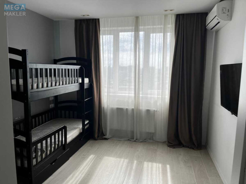 Оренда 3 кімнатної квартири, <a class="location-link" href="/kiev/" title="Недвижимость Київ">Київ</a>, <a class="location-link" href="/kiev/shevchenkovskij/" title="Недвижимость Шевченківський район">Шевченківський р-н</a>, Юрия Ильенко ул., 51Б (изображение 4)