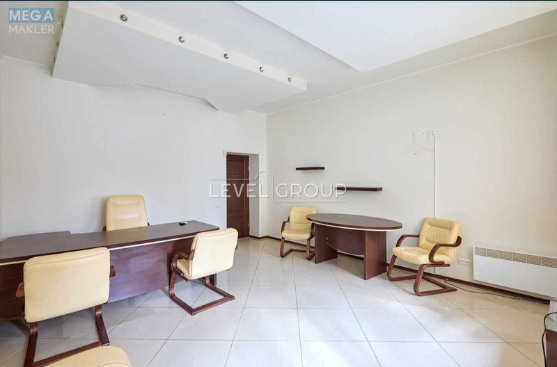 Продаж 2 кімнатної квартири (60/45/5), 1 пов. 5 пов. будинку, <a class="location-link" href="/kiev/" title="Недвижимость Київ">Київ</a>, <a class="location-link" href="/kiev/pecherskij/" title="Недвижимость Печерський район">Печерський р-н</a>, Шелковичная ул., 18б (изображение 3)