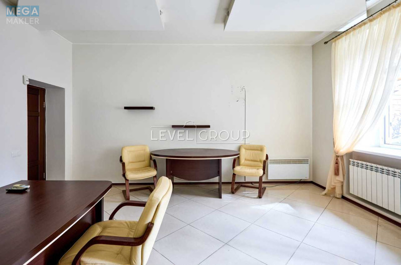 Продаж 2 кімнатної квартири (60/45/5), 1 пов. 5 пов. будинку, <a class="location-link" href="/kiev/" title="Недвижимость Київ">Київ</a>, <a class="location-link" href="/kiev/pecherskij/" title="Недвижимость Печерський район">Печерський р-н</a>, Шелковичная ул., 18б (изображение 5)