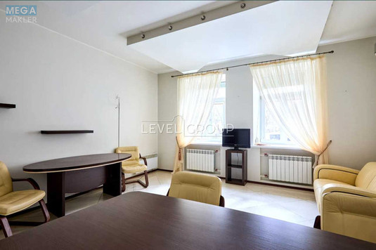 Продаж 2 кімнатної квартири (60/45/5), 1 пов. 5 пов. будинку, <a class="location-link" href="/kiev/" title="Недвижимость Київ">Київ</a>, <a class="location-link" href="/kiev/pecherskij/" title="Недвижимость Печерський район">Печерський р-н</a>, Шелковичная ул., 18б (изображение 14)