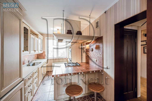 Продаж дома, 2&nbsp;поверху, 249&nbsp;кв.м, 4&nbsp;кімнати, ділянка 8&nbsp;соток, <a class="location-link" href="/yurevka-selo-kv/" title="Недвижимость Юрівка">Юрівка</a>, Васильківська вулиця (изображение 4)