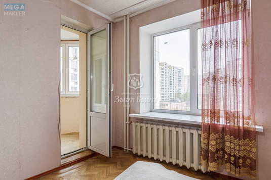 Продаж 3 кімнатної квартири (101/56/13), 5 пов. 18 пов. будинку, <a class="location-link" href="/kiev/" title="Недвижимость Київ">Київ</a>, <a class="location-link" href="/kiev/darnickij/" title="Недвижимость Дарницький район">Дарницький р-н</a>, Анни Ахматової вул., 16б (изображение 3)