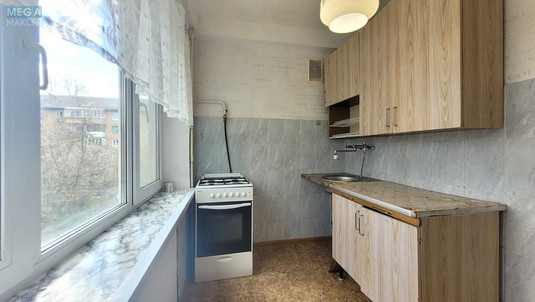 Продаж 1 кімнатної квартири (29/15/5,5), 3 пов. 4 пов. будинку, <a class="location-link" href="/kiev/" title="Недвижимость Київ">Київ</a>, <a class="location-link" href="/kiev/dneprovskij/" title="Недвижимость Дніпровський район">Дніпровський р-н</a>, Курнатовського вул., 15б (изображение 5)