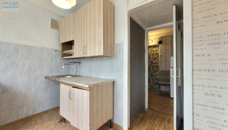 Продаж 1 кімнатної квартири (29/15/5,5), 3 пов. 4 пов. будинку, <a class="location-link" href="/kiev/" title="Недвижимость Київ">Київ</a>, <a class="location-link" href="/kiev/dneprovskij/" title="Недвижимость Дніпровський район">Дніпровський р-н</a>, Курнатовського вул., 15б (изображение 8)