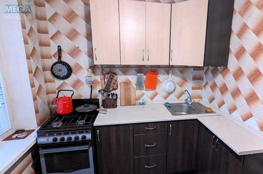 Продаж 1 кімнатної квартири (32/17/8), 5 пов. 12 пов. будинку, <a class="location-link" href="/kiev/" title="Недвижимость Київ">Київ</a>, <a class="location-link" href="/kiev/svyatoshinskij/" title="Недвижимость Святошинський район">Святошинський р-н</a>, Генерала Наумова вул. (изображение 2)