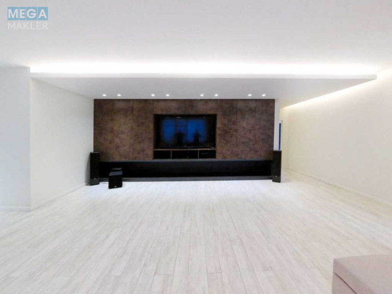 Оренда 3 кімнатної квартири, <a class="location-link" href="/kiev/" title="Недвижимость Київ">Київ</a>, <a class="location-link" href="/kiev/pecherskij/" title="Недвижимость Печерський район">Печерський р-н</a>, Євгена Коновальця вул., 44а (изображение 7)