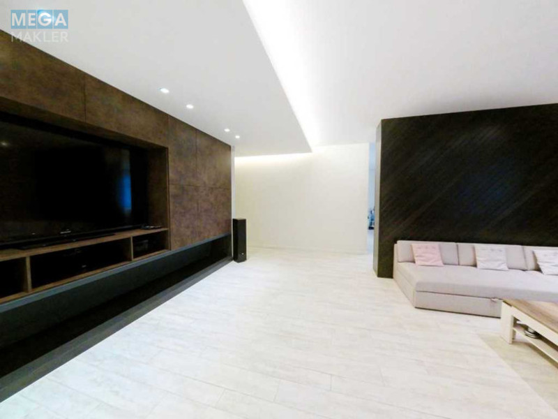 Оренда 3 кімнатної квартири, <a class="location-link" href="/kiev/" title="Недвижимость Київ">Київ</a>, <a class="location-link" href="/kiev/pecherskij/" title="Недвижимость Печерський район">Печерський р-н</a>, Євгена Коновальця вул., 44а (изображение 8)