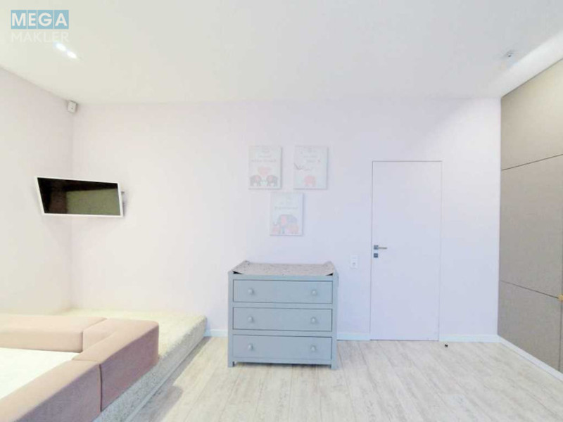 Оренда 3 кімнатної квартири, <a class="location-link" href="/kiev/" title="Недвижимость Київ">Київ</a>, <a class="location-link" href="/kiev/pecherskij/" title="Недвижимость Печерський район">Печерський р-н</a>, Євгена Коновальця вул., 44а (изображение 17)