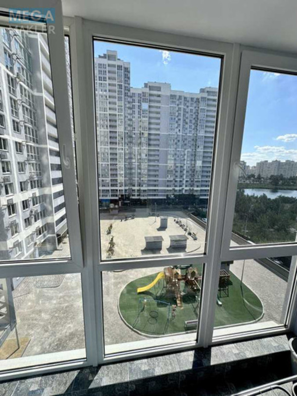 Оренда 1 кімнатної квартири, <a class="location-link" href="/kiev/" title="Недвижимость Київ">Київ</a>, <a class="location-link" href="/kiev/darnickij/" title="Недвижимость Дарницький район">Дарницький р-н</a>, Ревуцкого ул., 40в (изображение 11)