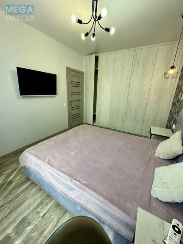 Оренда 1 кімнатної квартири, <a class="location-link" href="/kiev/" title="Недвижимость Київ">Київ</a>, <a class="location-link" href="/kiev/darnickij/" title="Недвижимость Дарницький район">Дарницький р-н</a>, Ревуцкого ул., 40в (изображение 12)