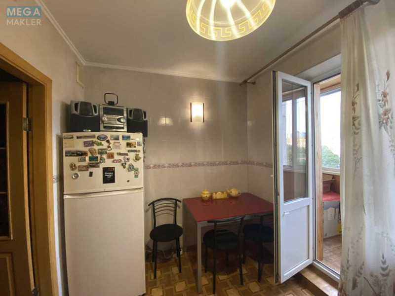 Оренда 1 кімнатної квартири, <a class="location-link" href="/kiev/" title="Недвижимость Київ">Київ</a>, <a class="location-link" href="/kiev/desnyanskij/" title="Недвижимость Деснянський район">Деснянський р-н</a>, Теодора Драйзера вул., 9д (изображение 4)